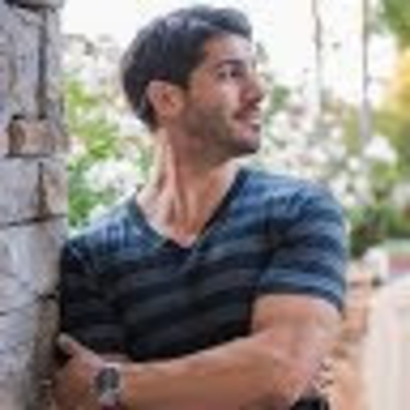 Meet your Posher, Peter - Picture 1 of 1